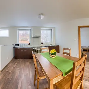 2 Bedroom Apartment, Brnenska Prehrada 2km Brno